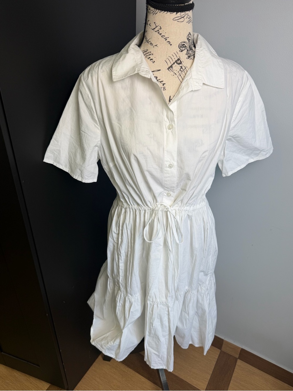PIECES White 100% Cotton Shirt Dress Size L NWT Drawstring Waist Tiered Mini